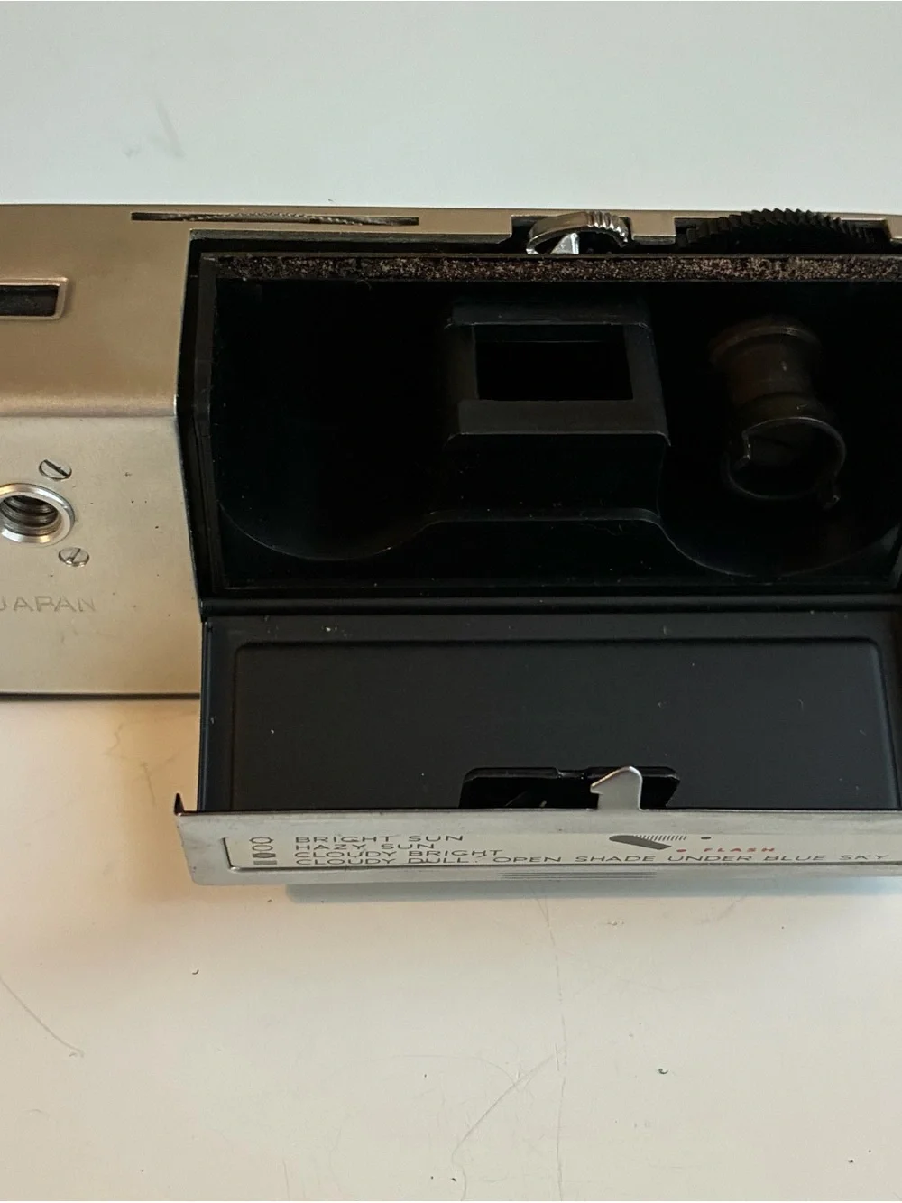 Minolta-16 Vintage Model P Film Camera